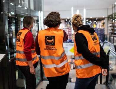 Devenez bénévole en magasin pour la Grande Collecte Nationale