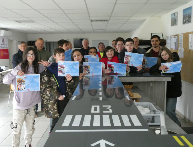 Venez nous aider à bâtir un projet pédagogique adapté en vue d’aider de jeunes adolescents en difficultés singulières à passer le Brevet d’Initiation Aéronautique.