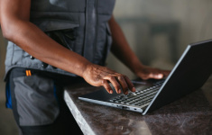 Aidez nous à mettre en place la maintenance de notre matériel informatique !