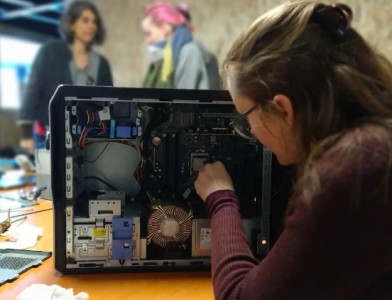 Aidez à la maintenance du parc informatique du CPIE